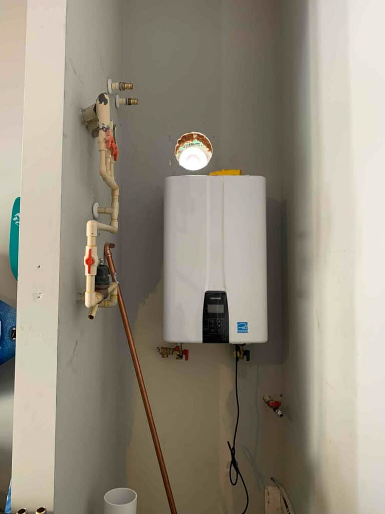 Installing Tankless Water Heater